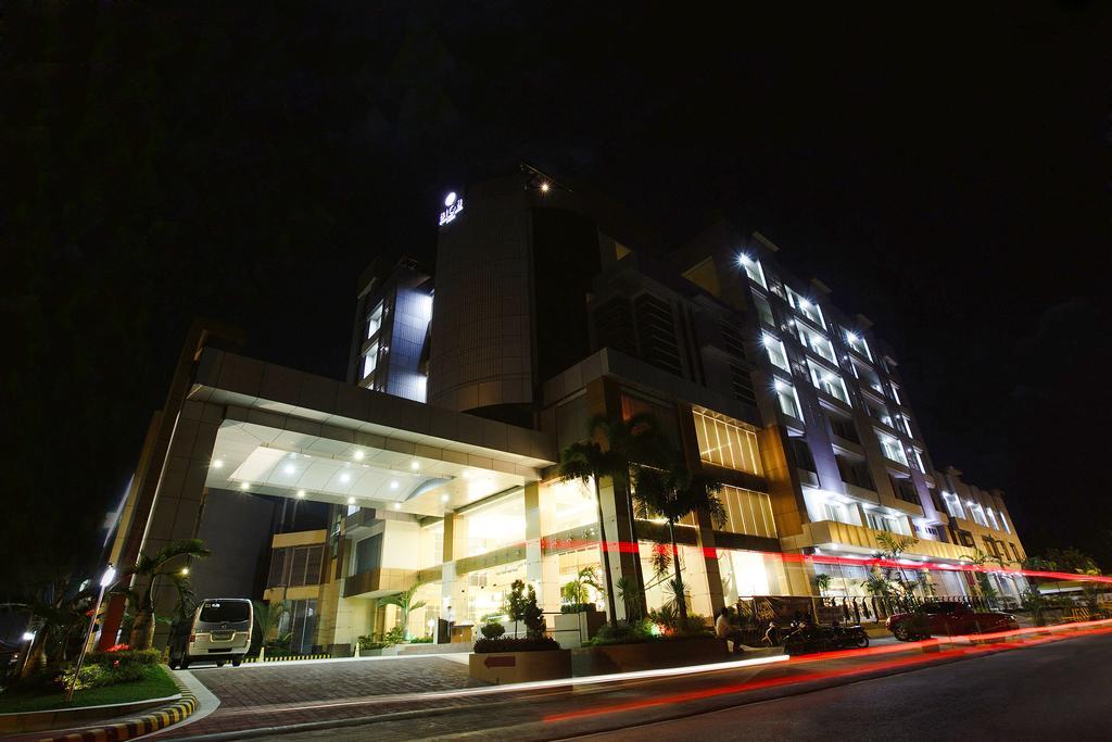 Big 8 Corporate Hotel Tagum Luaran gambar