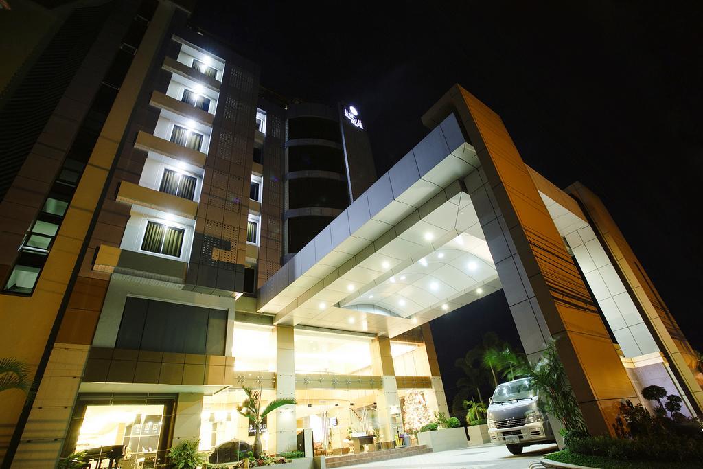 Big 8 Corporate Hotel Tagum Luaran gambar