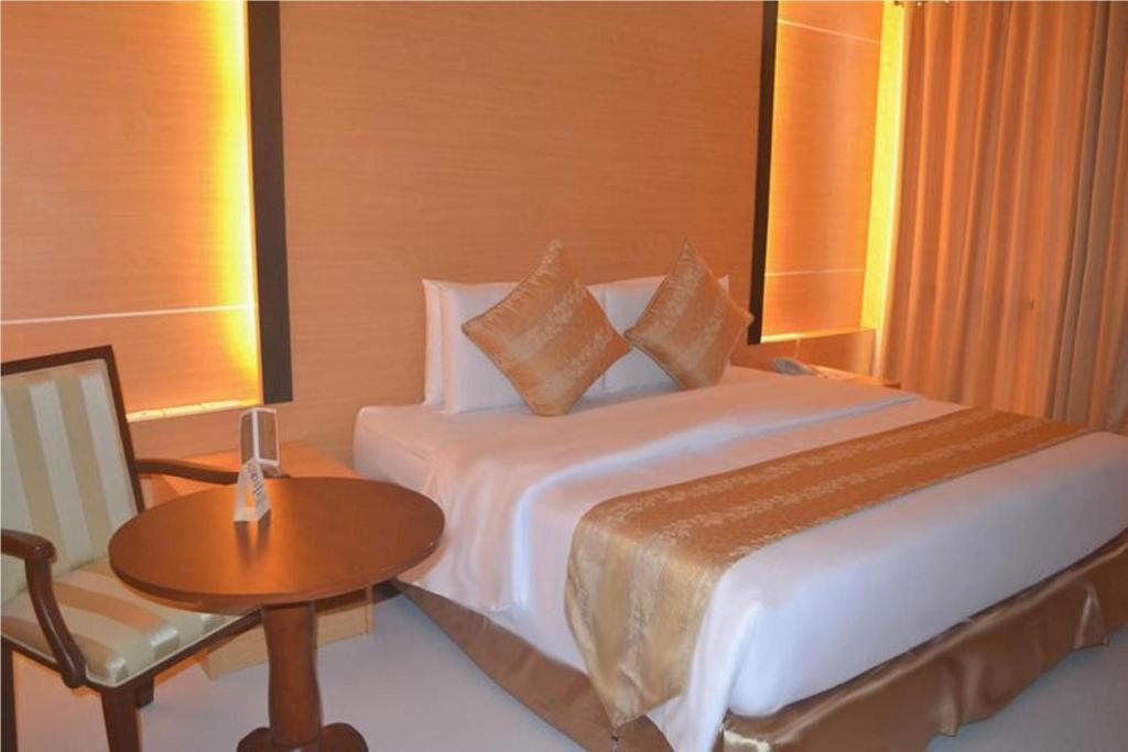 Big 8 Corporate Hotel Tagum Luaran gambar